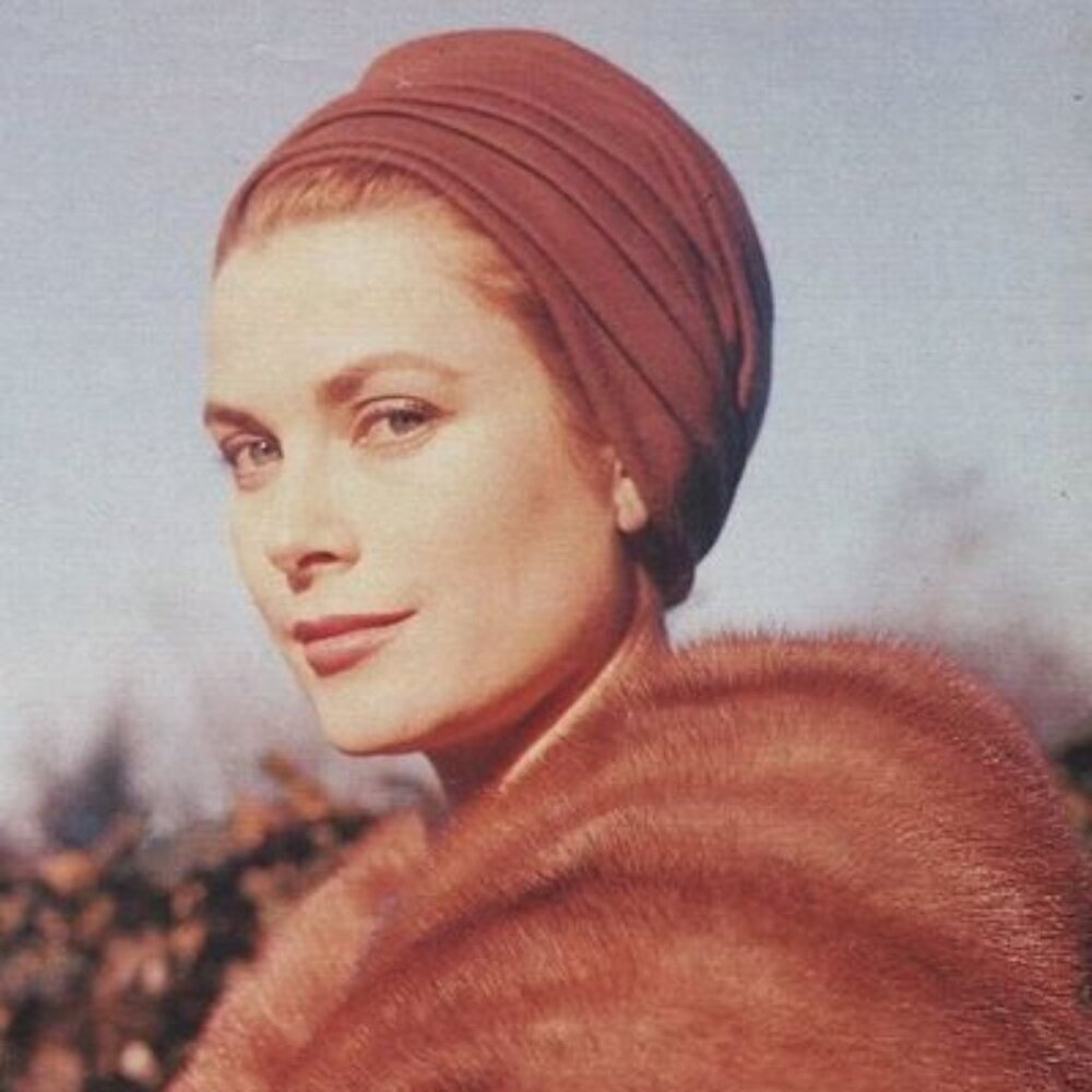 Rare Mid-Century Red Cotton Turban Head Wrap c.1950s–1960s